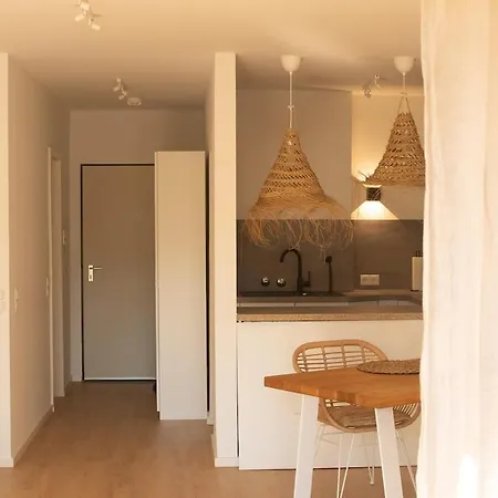 Daire Ahroom, Zentrumsnahe 1-